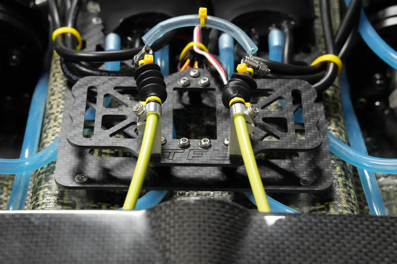 TFL 1400mm Large Genesis 100% Carbon Fiber Racing RC Boat (Twin Motor) – ARTR