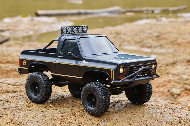 FMS FCX24 K5 BLAZER RTR ブラック FMS Chevrolet K5 Blazer FCX24 Crawler 1/24 RTR (Black)