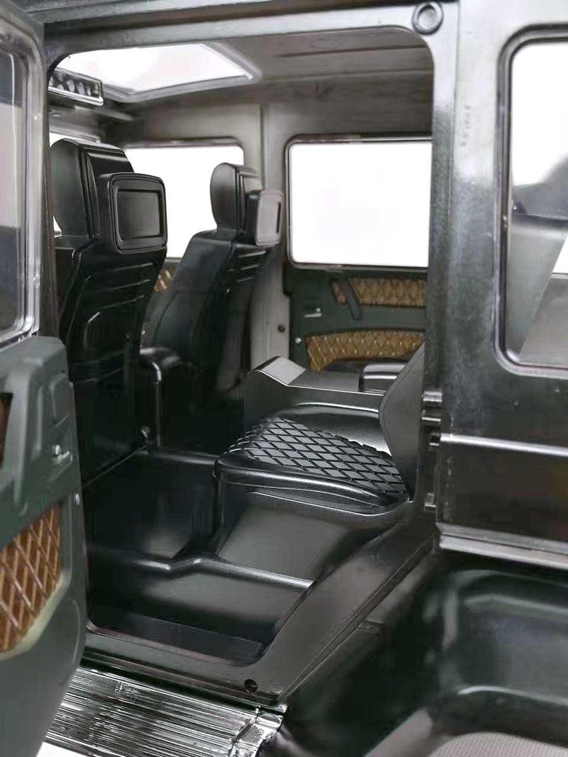 Team Raffee Co. Benz G-Class 4-Door Hard Body 313mm w/ Front & Rear Roof Spoilers
