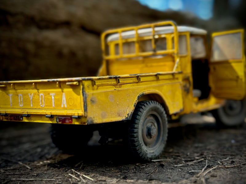 FairRC 1/12 Toyota FJ45 Yellow Rusted Mod RTR