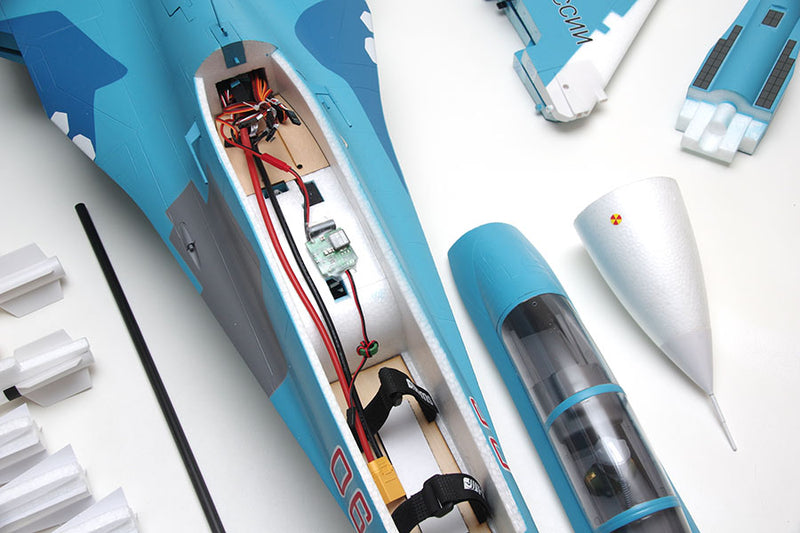 FMS Twin 70mm EDF SU-27 PNP